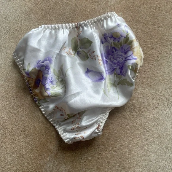 Floral Silky Panties - Picture 2 of 4